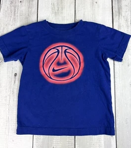 The Nike Tee Athletic Cut blue crew neck t-shirt child  Size 5 (4-5) 0045 - Picture 1 of 4
