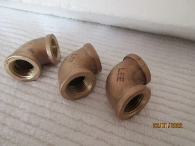  Red Brass .. 90° Elbow..1/2 " F x 1/2 " F .. NPT ..Class 125 lb ..USA ..3pk - Image 1 of 4