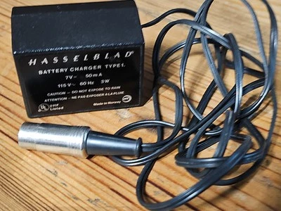 Hasselblad Battery Charger Type 1 for 500 EL 500 EL/M 553ELX - Image 1 of 4