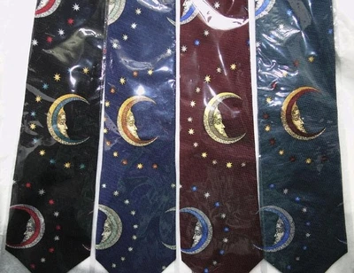 CRESENT MAN in the MOON Corbata Cuello Seda Rojo Azul Negro DE COLECCIÓN 1990 MMA 55"x4" Foto 1 de 4