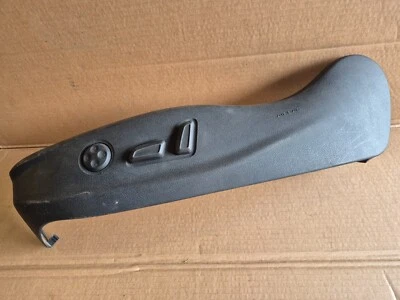 FUNDA ASIENTO DELANTERO IZQUIERDO ELÉCTRICO AUDI A3 S3 RS3 8V 2013-2019 8V0881325B Foto 1 de 4