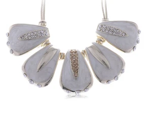 Gold Tone Clear Crystal Rhinestone Shell Petal Dangling Fashion Necklace Clr - Photo 1 sur 5
