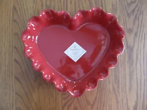 Williams Sonoma Emile Henry Ceramic Red Ruffled Heart Pie Pan/Dish,Valentine-New - Picture 1 of 4