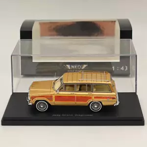 NEO 1/43 Jeep Grand Wagoneer Gold Resin Models Car Limited Colllection - Picture 1 of 6
