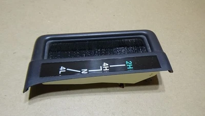 1997-2001 Jeep Cherokee XJ Transfer Case 2H 4L Shifter Trim - Image 1 of 4