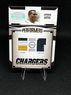 2005 Donruss Gridiron Gear Performers Antonio Gates Dual Jersey P-2 4/5 - Image 1 of 2