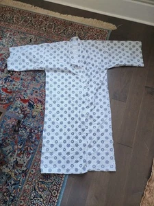 Vintage OSFA Blue and White Kimono Styled 100% Cotton Robe - Picture 1 of 10