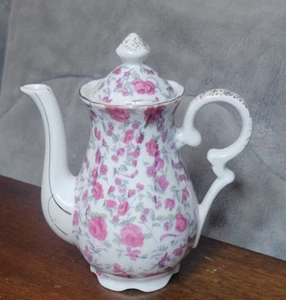 Vintage kleine Teekanne Made in Japan - rosa, weiß & gold floral rose Landhaus - Kern - Bild 1 von 10
