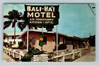 Miami FL-Floride, Bali-Ha'l Motel, extérieur, panneau de bienvenue, carte postale vintage