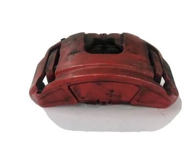 Pinça de freio dianteira esquerda Audi A6 2016 lateral do passageiro - Imagem 1 de 4