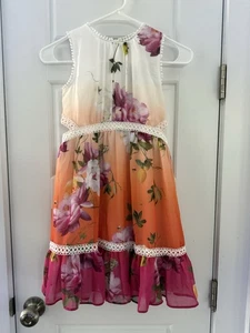 Baker by Ted Baker Ombre Chiffon Blumen Kleid mit Cutouts Mädchen Größe 8 Neu mit Etikett NEU - Bild 1 von 3