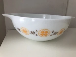 Vintage Pyrex Town & Country 4 QT Mixing Bowl #444 Cinderella LARGE BOWL - Picture 1 of 6