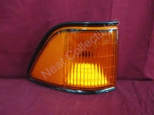 NOS OEM Dodge Spirit Fender Mounted Side Marker Lamp 1992 - 95 Right Hand AMBER - Picture 1 of 6