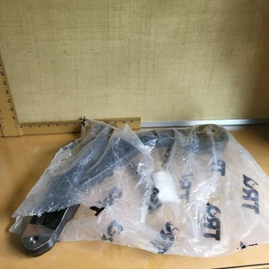 TRQ Front Passenger Side Lower Control Arm 1ASLF00686 - Picture 1 of 3