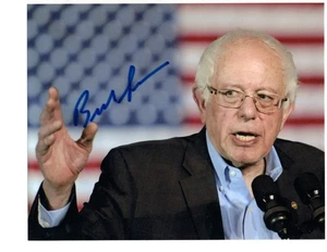 Bernie Sanders Senator 8"x10" Signed Autograph Photo - Picture 1 of 1