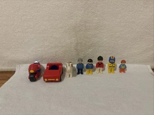Vintage Playmobil Lot of Figures & Vehicles 90s FREE SHIP - Picture 1 of 11