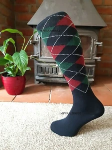 MALE GOLFING ARGYLE  DIAMOND GOLF SOCKS  LONG HALF HOSE KNEE HIGH SIZE UK 6-11 - Picture 1 of 8