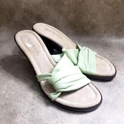Sandalias de tacón deslizable de cuero verde Aerosoles Ledger para mujer talla 7 Foto 1 de 4