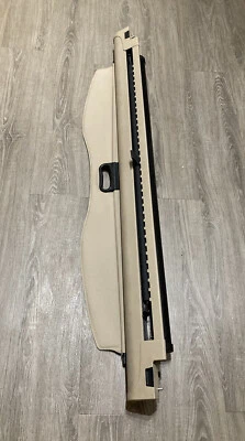 GENUINO BMW 1999-05 E46 SERIE 3 STATION WAGON TOURING CUBIERTA DE CARGA RODILLO CIEGO Foto 1 de 4