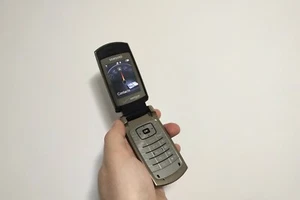 Samsung SCH U700 Gleam (Verizon) flip CDMA Mobile phone collectors item rare - Picture 1 of 12