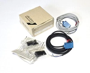 Yamatake - Kit Honeywell FE7A-TA6V (1) FE7A-TA6VE y (1) Sensor FE7A-TA6VR - Nuevo - Imagen 1 de 4
