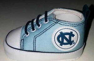 UNIVERSITY OF N.CAROLINA -INFANT COLLEGIATE CRIB SHOES- 6-9MONTHS - Picture 1 of 4