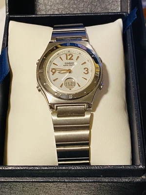 Reloj Pulsera CASIO Solar Analógico Inoxidable Blanco Plata Excelente  Foto 1 de 4