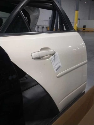 2008 Cadillac CTS Rear Right Door White 470416 Used 125K Miles - Изображение 1 из 2