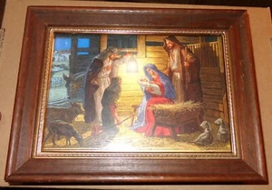 PRESEPE NATALIZIO RELIGIOSO CON CORNICE VINTAGE MARIA BAMBINO GESÙ STALLA - Foto 1 di 3