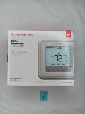 Honeywell *CONTRACTOR BRANDED - see pics* T6 PRO TH6220U2000 Thermostat - Image 1 of 4