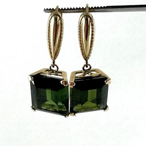 Vintage 14K Yellow Gold Square Dangle Green Emerald Leverback Earrings - Picture 1 of 7