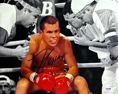 Julio Cesar Chavez Signed 11x14 boxing Photo PSA 6A13156 - Image 1 of 2