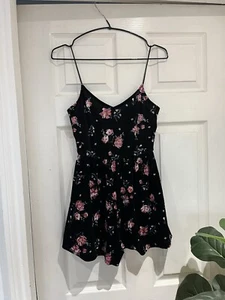 Black velvet floral women’s playsuit - Picture 1 of 2