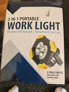 2-in-1 Portable Work Light FL9204WL Ultra Bright 300 Lumen Work Light bx98b - Picture 1 of 3