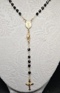 Rosario Ghirelli Hecho en Italia Tono Negro y Dorado GHR - Imagen 1 de 5