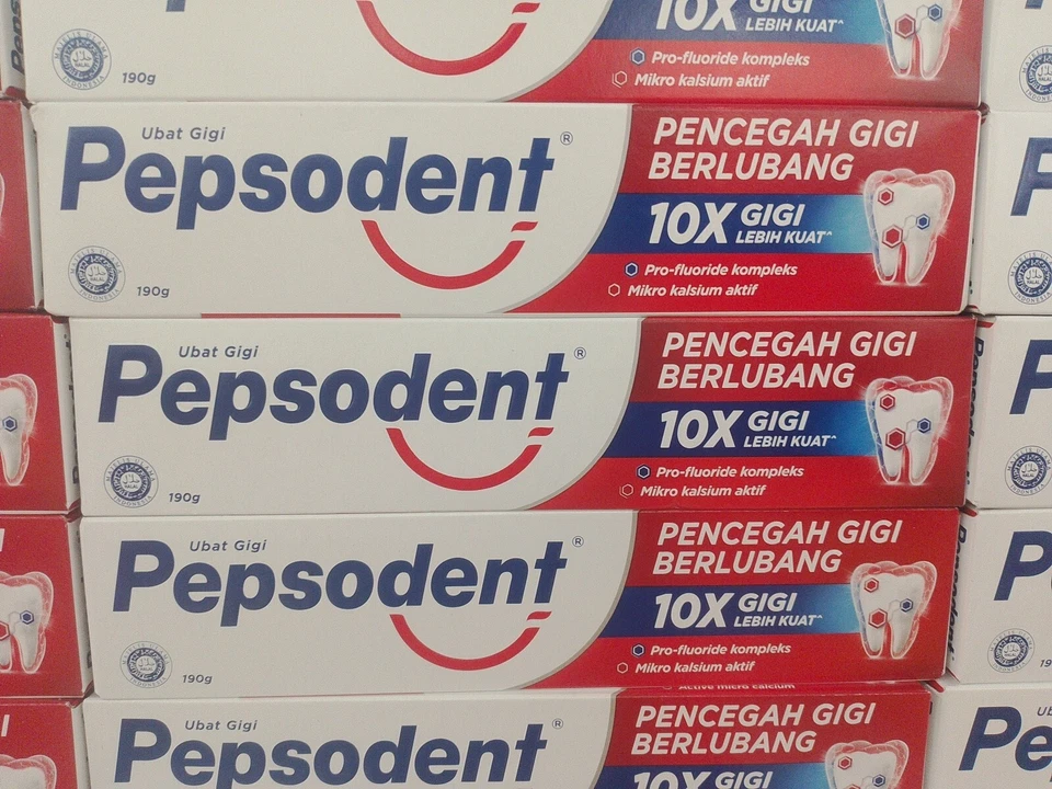 Pepsodent Healthy Fresh Toothpaste  - 190 Gram - Image 1 of 3