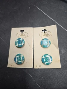 Vintage La Mode 4 Aqua Blue Shank Buttons on Cards 3/4 inch Cross Hatch White - Picture 1 of 3