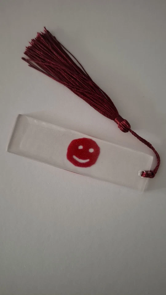 HANDMADE BY RAINING RESIN Dexter Inspired handmade Resin Blood Slide bookmarks With Smiley Face