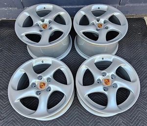 18" LKNW OEM FACTORY PORSCHE 911 993 996 TURBO LOOK II TURBO TWIST HOLLOW WHEELS - Picture 1 of 12