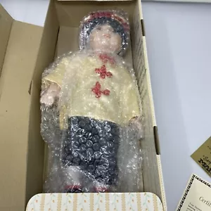1990 SEYMOUR MANN Hand Painted Asian "PING LING" Porcelain Doll - Picture 1 of 14