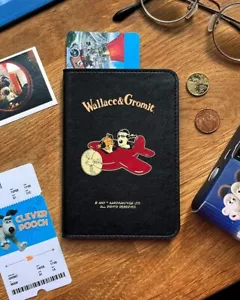 Colley Wallace & Gromit Black Travel Passport Case Card Wallet Pocket Holder - Picture 1 of 4