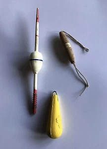 Vintage Fishing Bobbers + Fly Fishing Rubber Line Holder - Picture 1 of 6