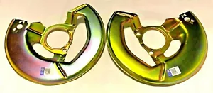 76-82 Corvette Front Backing Plate Dust Shields Gold GM Licensed - Imagen 1 de 5