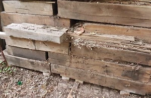 1 X Heritage Princes Pier Redgum Timber Beam Slab Antique Reclaimed furniture - Picture 1 of 10