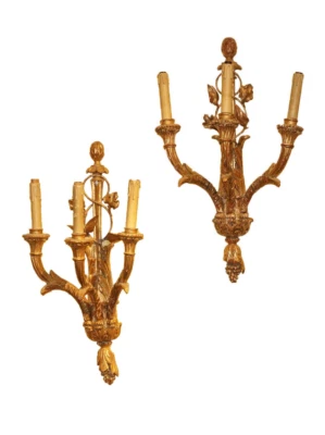 Пара антикварных бра в стиле рококо из позолоченного дерева и металла в стиле Людовика XV - Изображение 1 из 4