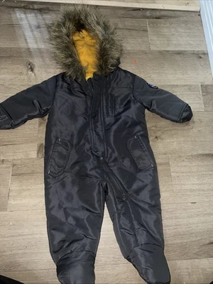 Macacão de neve Rothschild infantil com capuz cinza escuro peça única zíper tamanho 6/9 meses - Imagem 1 de 4