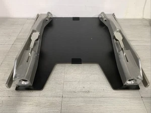 Tablero de mesa quirúrgico Skytron #1 - Imagen 1 de 17