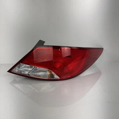Lanterna traseira de passageiro 2015 2016 2017 Hyundai Accent Sedan destro fabricante de equipamento original - Imagem 1 de 4