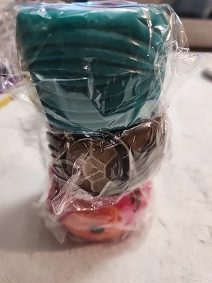 3 Brazaletes Gruesos Marca Antika Y Fantasia, Rosa, Marrón, Verde. Foto 1 de 4