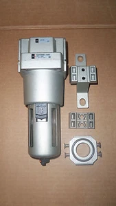 SMC NAF5000-N06 Pneumatic Filter 145 psi Max 3/4 NPT - Picture 1 of 6